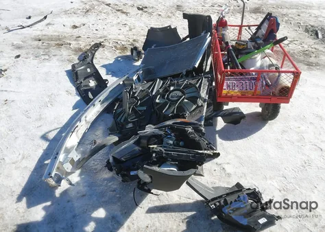 2019 Honda Passport Sport z USA, uszkodzony, nr VIN 5FNYF8H20KB022784